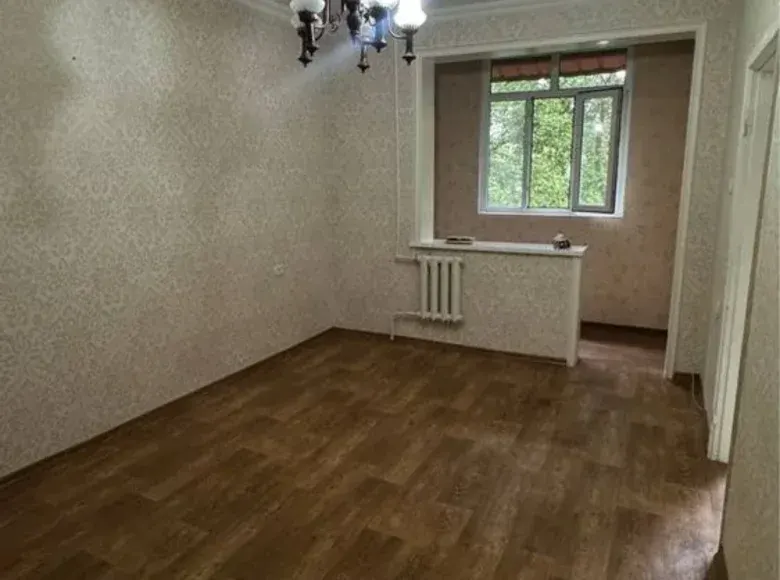 Продаётся 2-комнатная квартира, 48 м², 3/4 этаж — Чиланзарский район