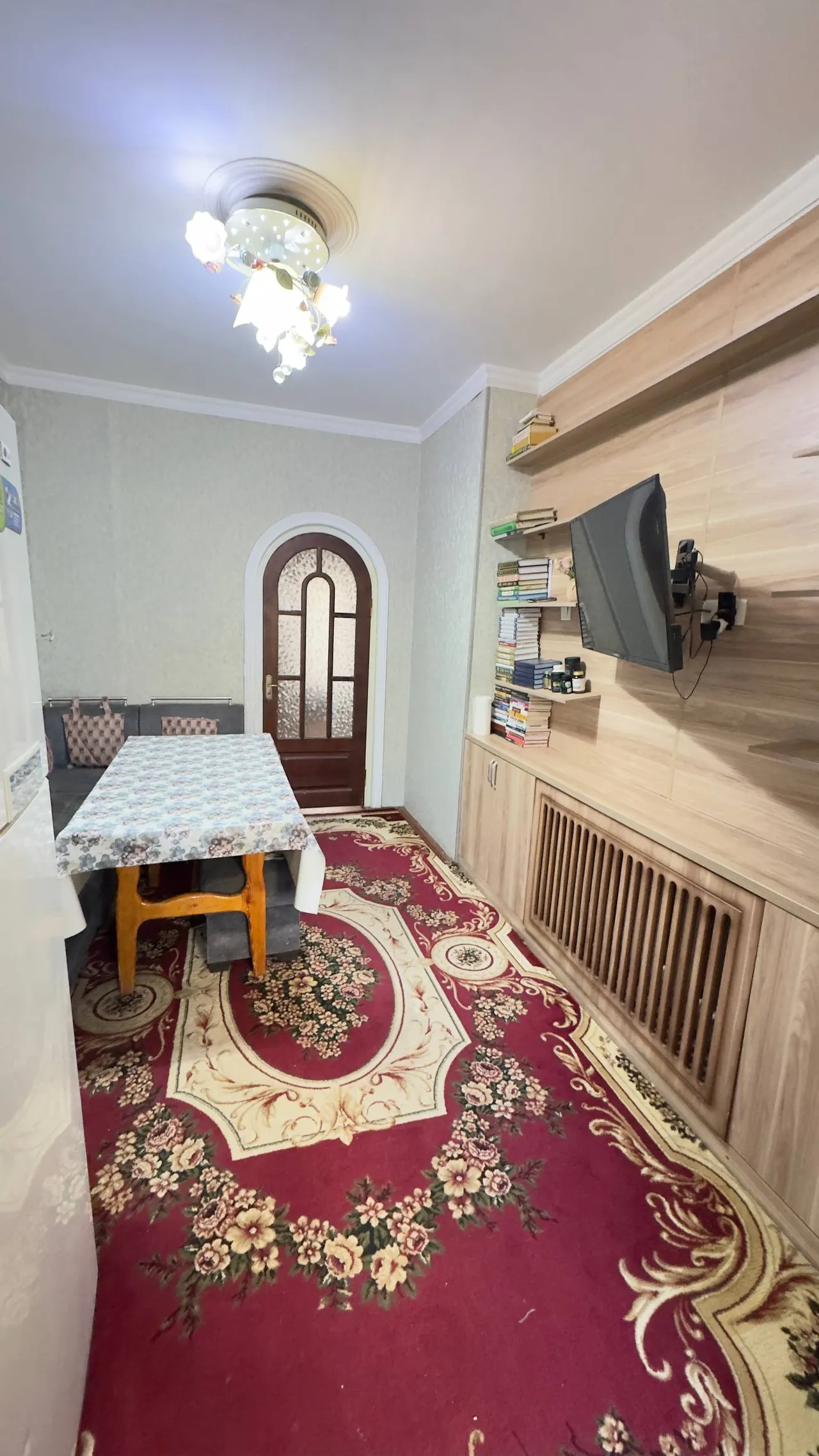 Sotiladi 4 xonali kvartira, 93,8 m², 2/9 qavat — Shayxontohur tumani