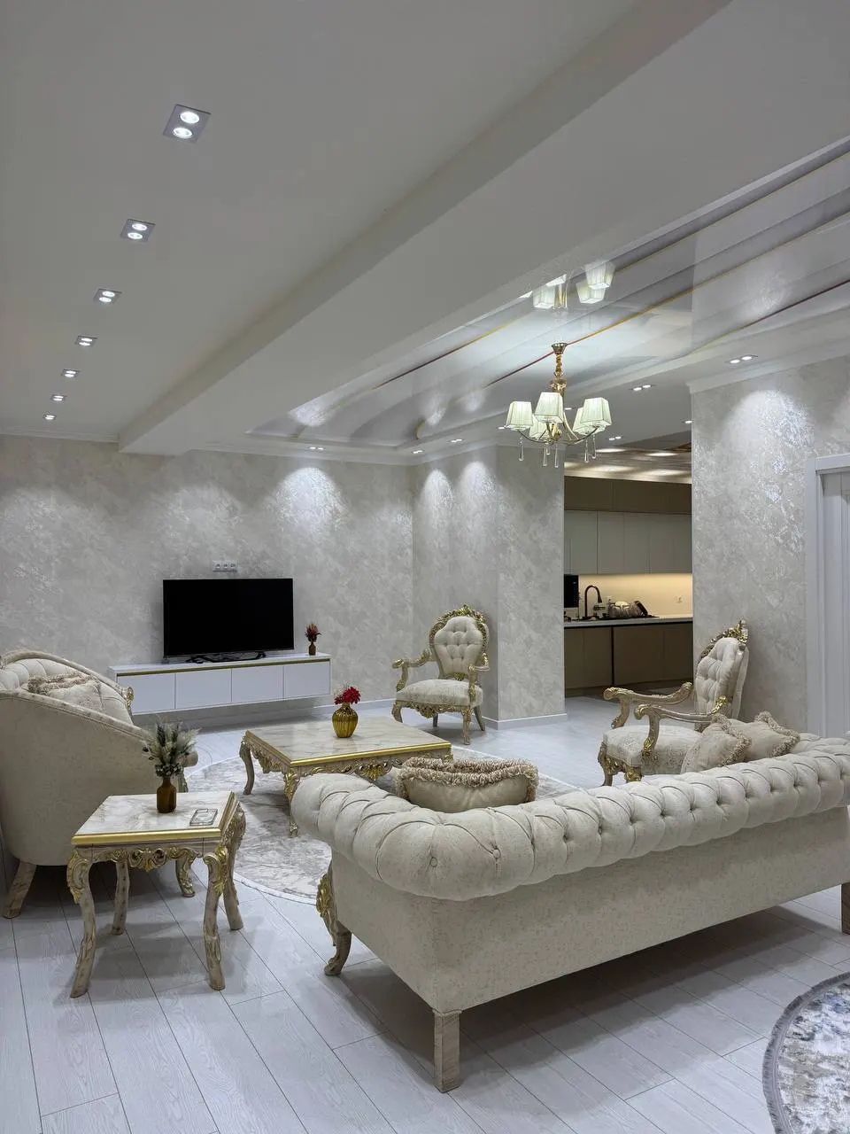 Продаётся 4-комнатная квартира, 152 м², 7/10 этаж — Яшнабадский район
