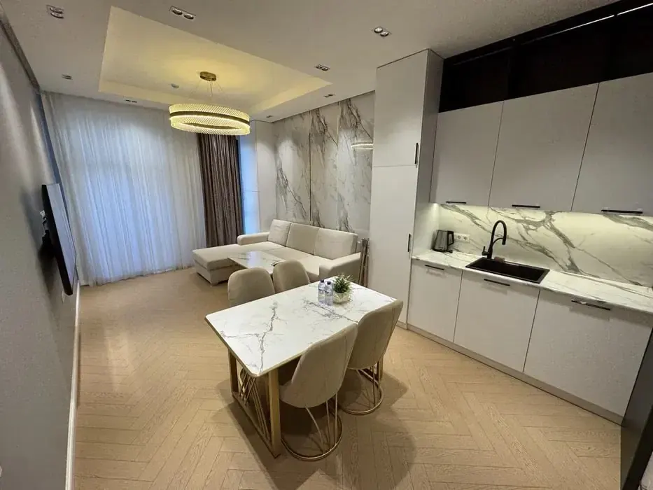 Сдаётся 3-комнатная квартира, 90 м², 6/8 этаж — Мирабадский район