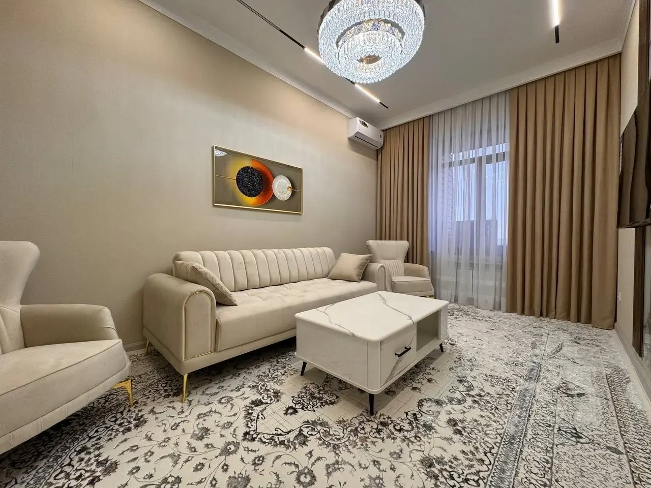 Ижарага берилади 3 хонали квартира, 110 м², 8/12 қават — Миробод тумани