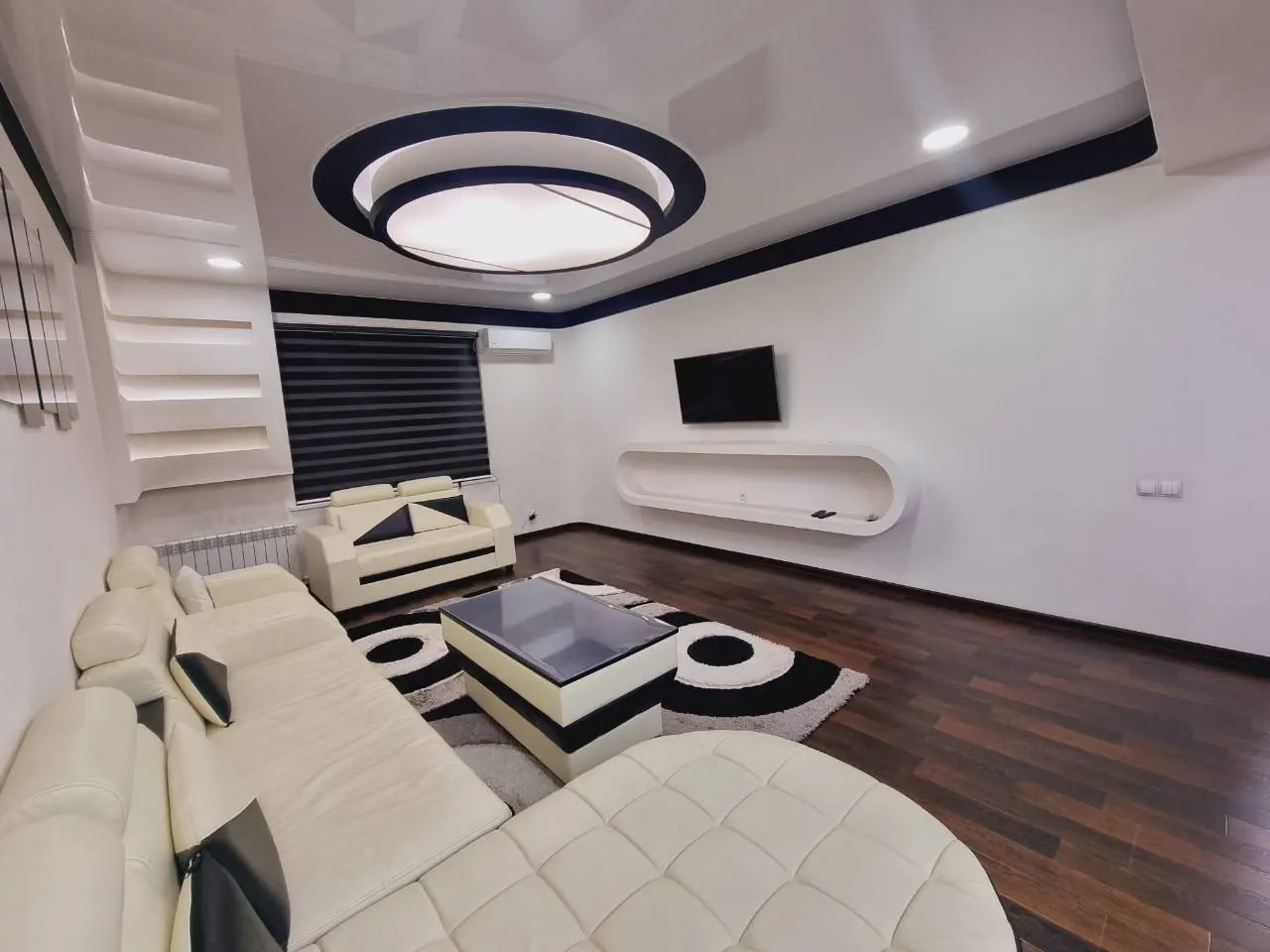 Сдаётся 2-комнатная квартира, 90 м², 7/9 этаж — Мирабадский район