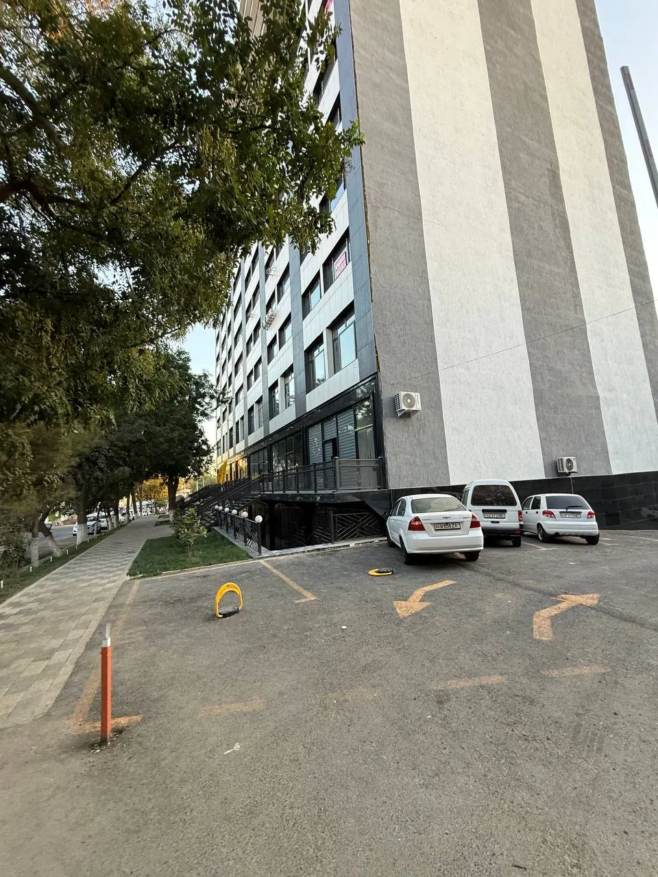 Продаётся 3-комнатная квартира, 109 м², 7/14 этаж — Яккасарайский район
