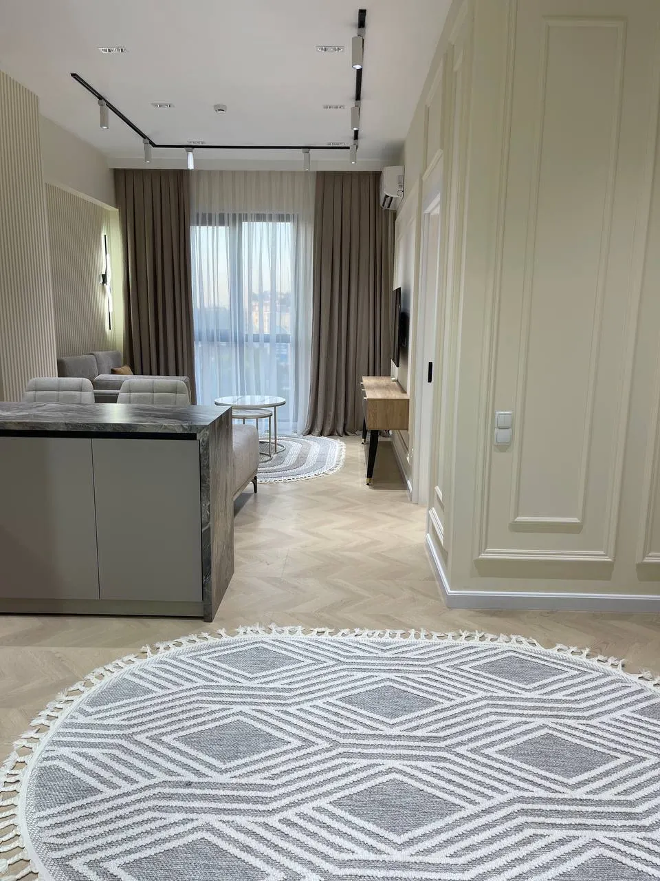 Сдаётся 2-комнатная квартира, 65 м², 13/25 этаж — Мирзо-Улугбекский район