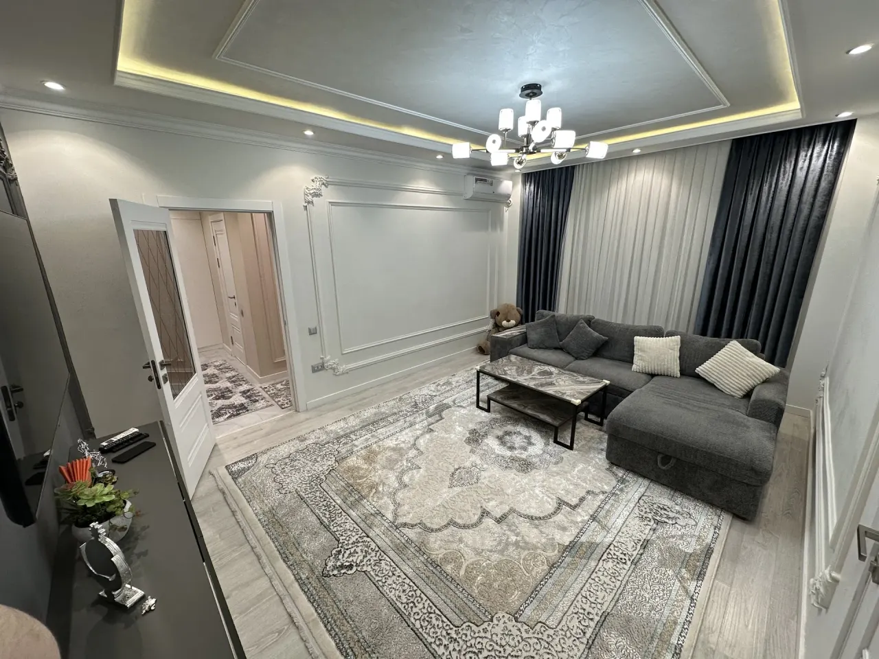 Продаётся 2-комнатная квартира, 56 м², 1/9 этаж — Юнусабадский район