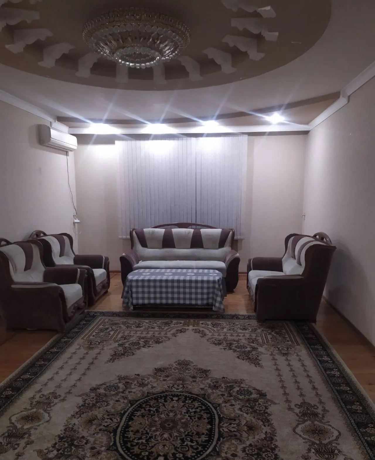 Сдаётся 2-комнатная квартира, 145 м², 2/2 этаж — Алмазарский район