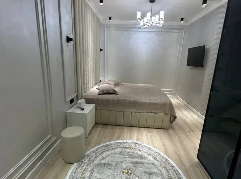 Сдаётся 2-комнатная квартира, 77 м², 1/12 этаж — Юнусабадский район