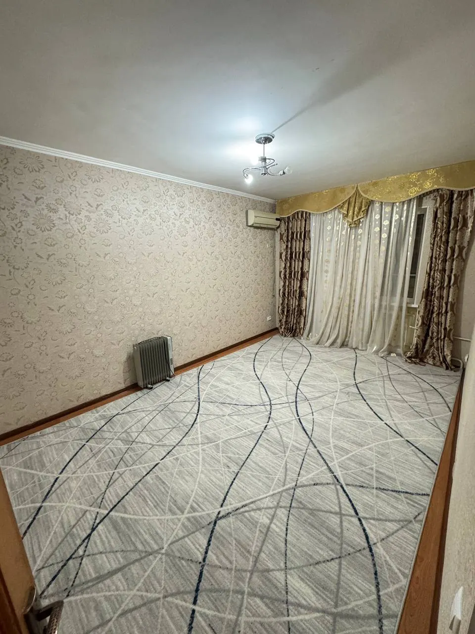 Сдаётся 3-комнатная квартира, 85 м², 4/4 этаж — Мирзо-Улугбекский район