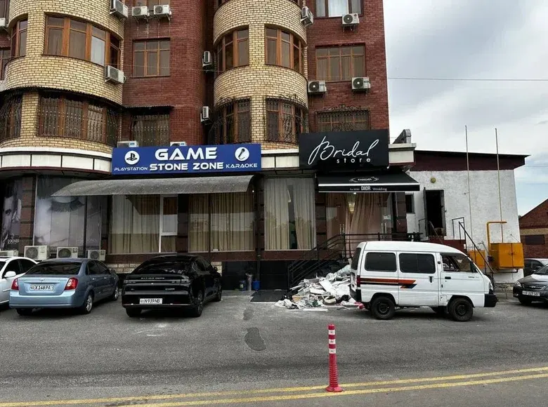 Sotiladi tijorat binosi, 300 m² — Yunusobod tumani