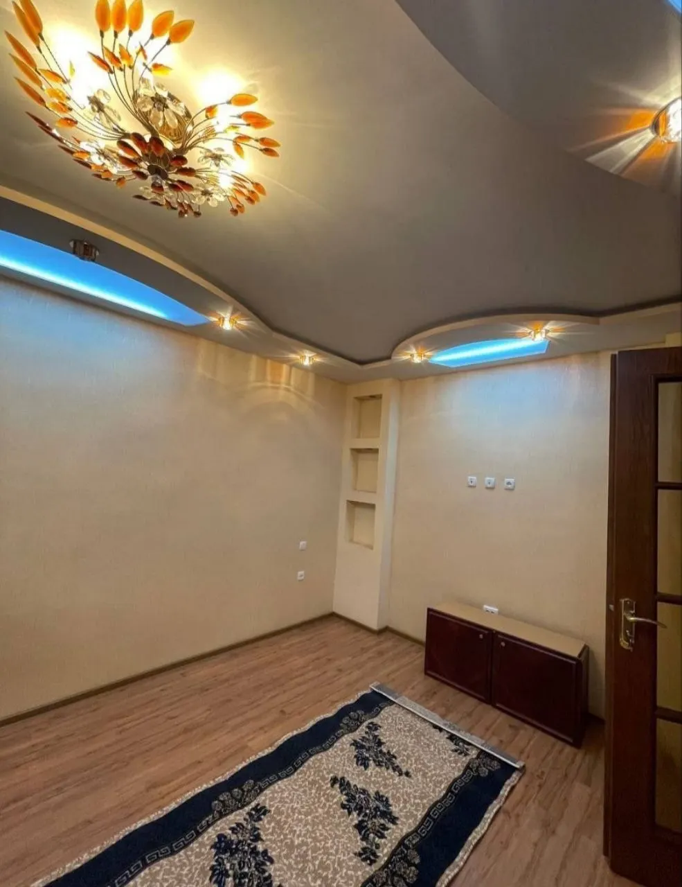Ижарага берилади 3 хонали квартира, 85 м², 1/5 қават — Чилонзор тумани