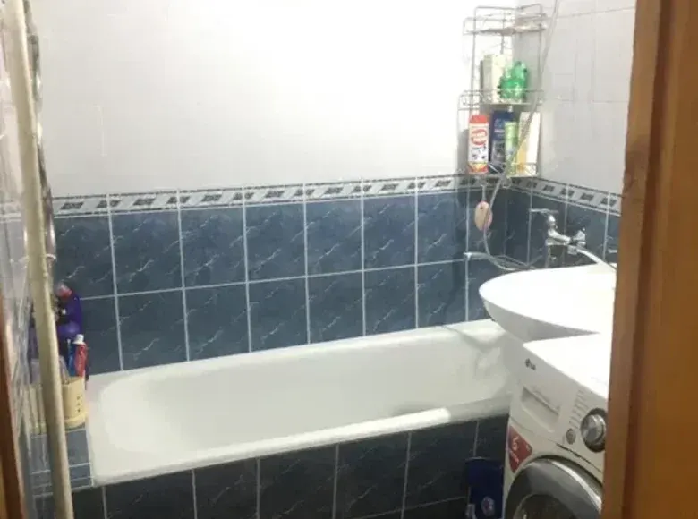 Продаётся 2-комнатная квартира, 42 м², 4/4 этаж — Чиланзарский район
