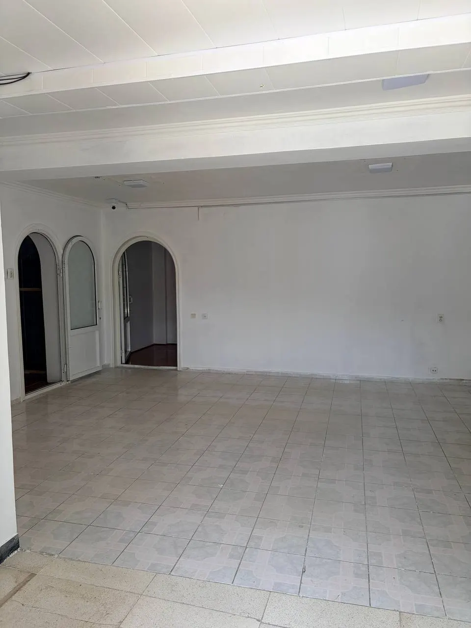 Сотилади 3 хонали квартира, 112 м², 1/9 қават — Бектемир тумани