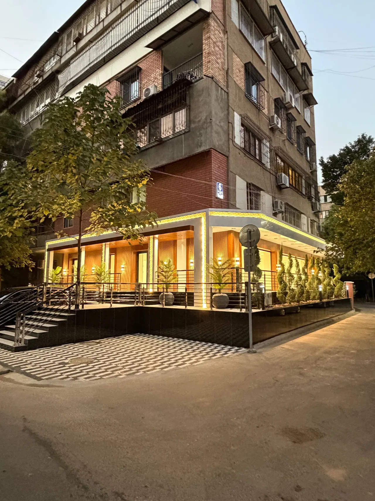 Ijaraga beriladi tijorat binosi, 150 m² — Mirzo Ulugʻbek tumani