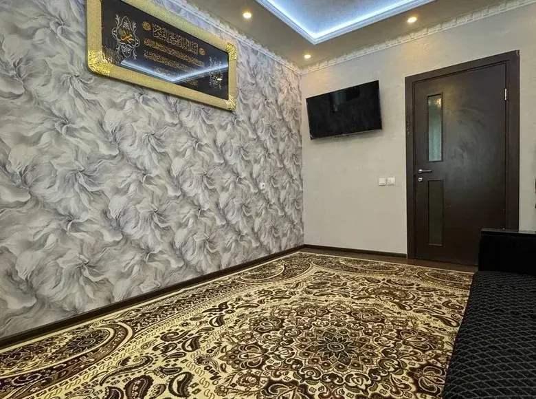 Сотилади 2 хонали квартира, 46 м², 4/7 қават — Янгиҳаёт тумани