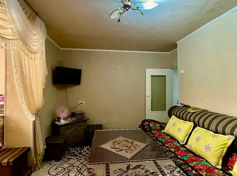 Sotiladi 3 xonali kvartira, 96 m², 4/4 qavat — Fargʻona shahri
