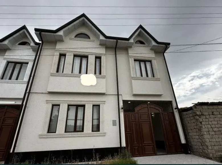 Продаётся 5-комнатный дом, 2 сот., 174 м² — Сергелийский район