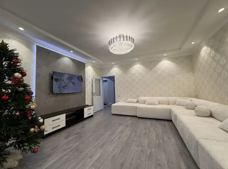 Сотилади 4 хонали квартира, 96 м², 6/9 қават — Миробод тумани