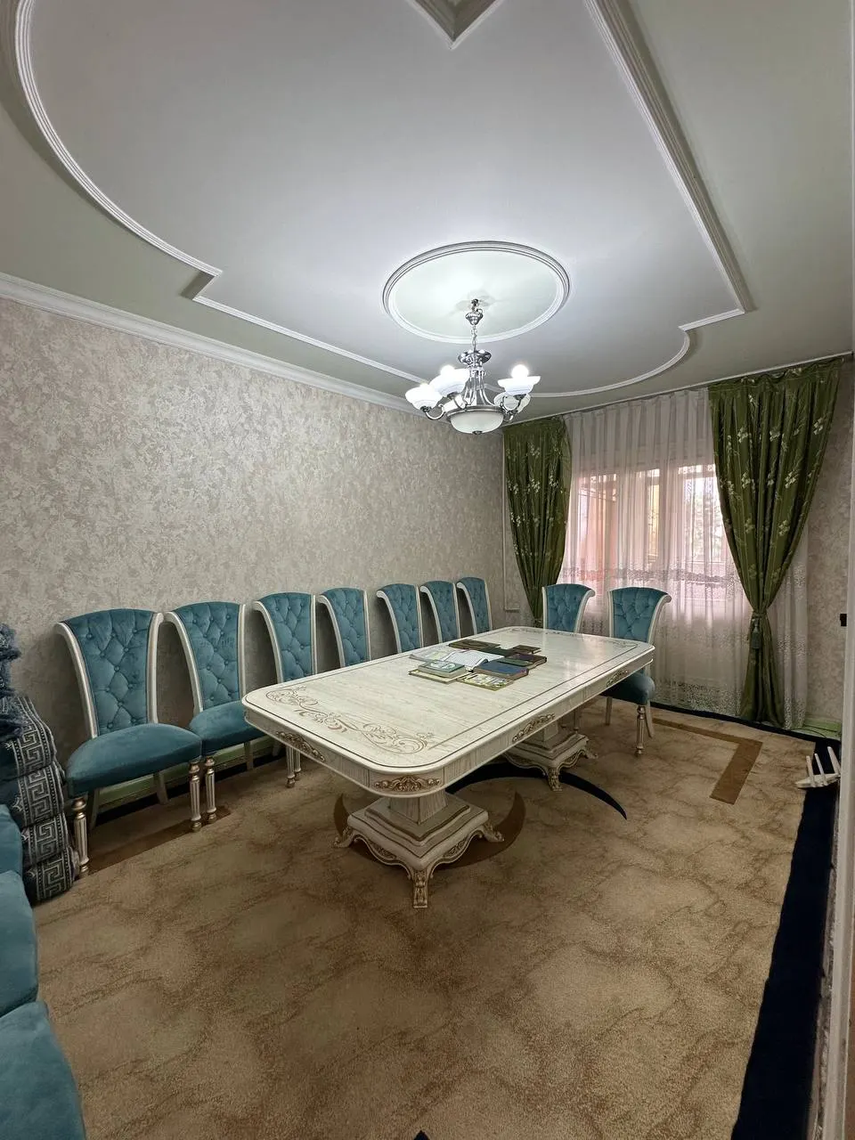 Sotiladi 5 xonali kvartira, 110 m², 4/5 qavat — Shayxontohur tumani