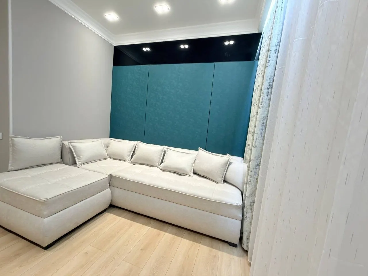 Продаётся 3-комнатная квартира, 52 м², 7/15 этаж — Яшнабадский район
