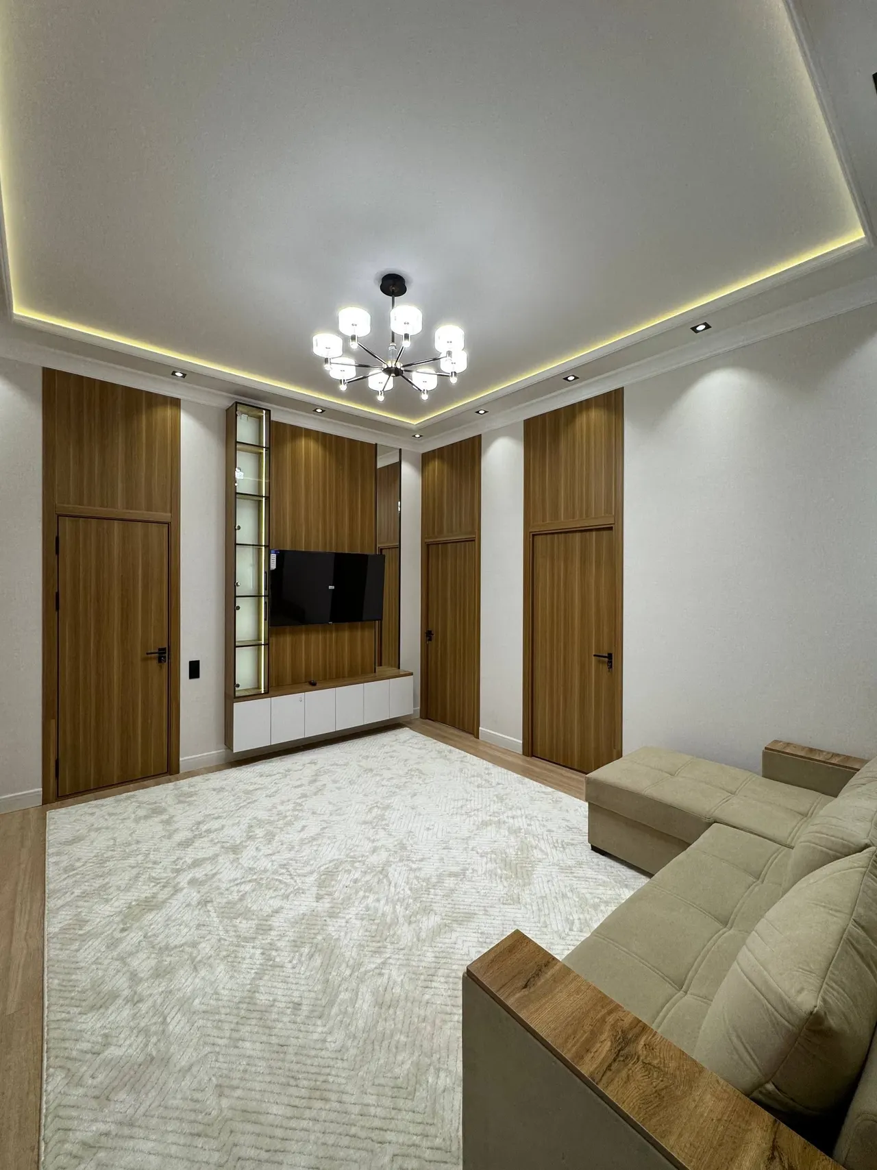 Sotiladi 4 xonali kvartira, 101 m², 2/11 qavat — Olmazor tumani