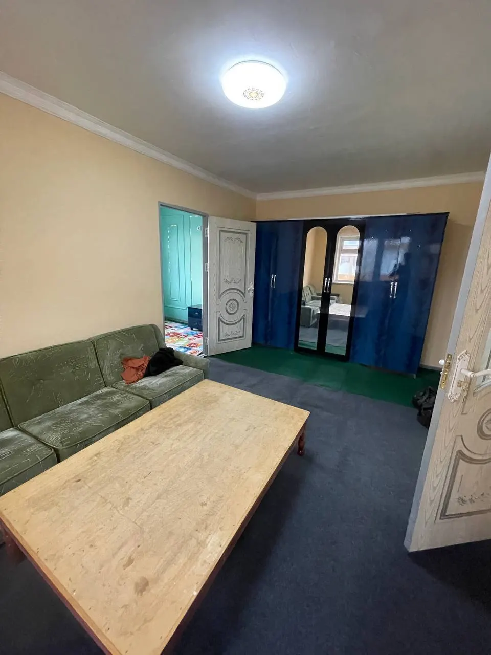 Продаётся 2-комнатная квартира, 50 м², 4/4 этаж — Джизак