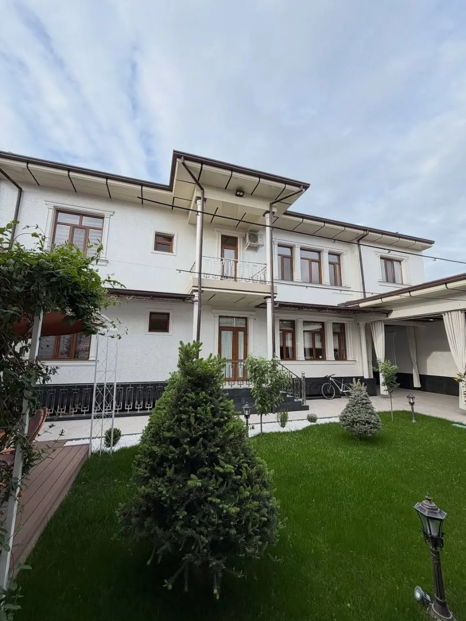Sotiladi hovli uy, 6 sotix — Yunusobod tumani