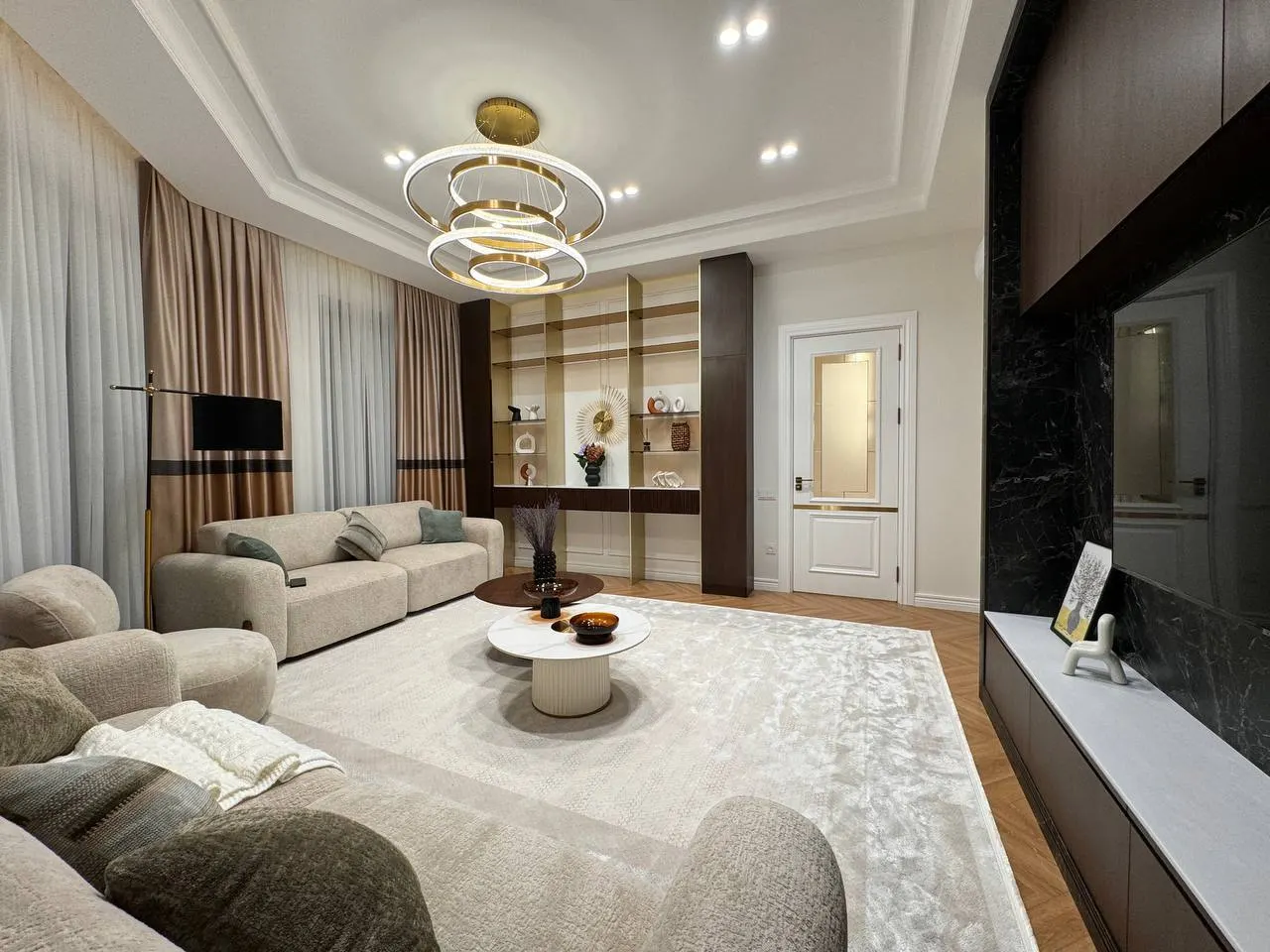 Сдаётся 3-комнатная квартира, 120 м², 7/10 этаж — Мирабадский район