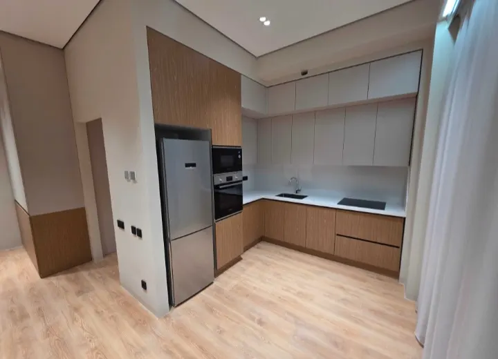 Sotiladi 3 xonali kvartira, 64 m², 3/12 qavat — Mirobod tumani