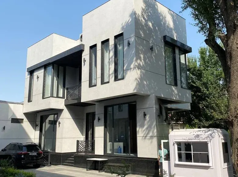 Ижарага берилади офис, 500 м², 1/2 қават — Конимех тумани