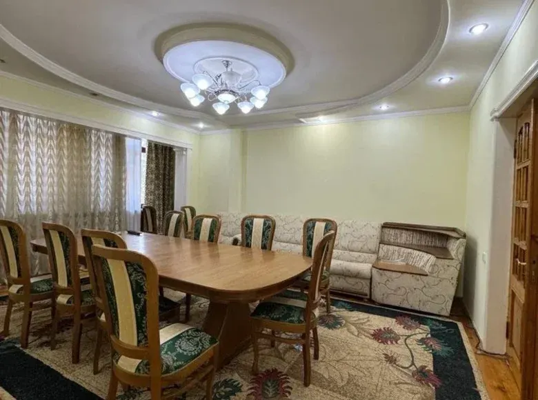 Сотилади 5 хонали квартира, 125 м², 4/9 қават — Шайхонтоҳур тумани