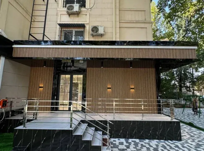 Ижарага берилади тижорат биноси, 55 м² — Яккасарой тумани