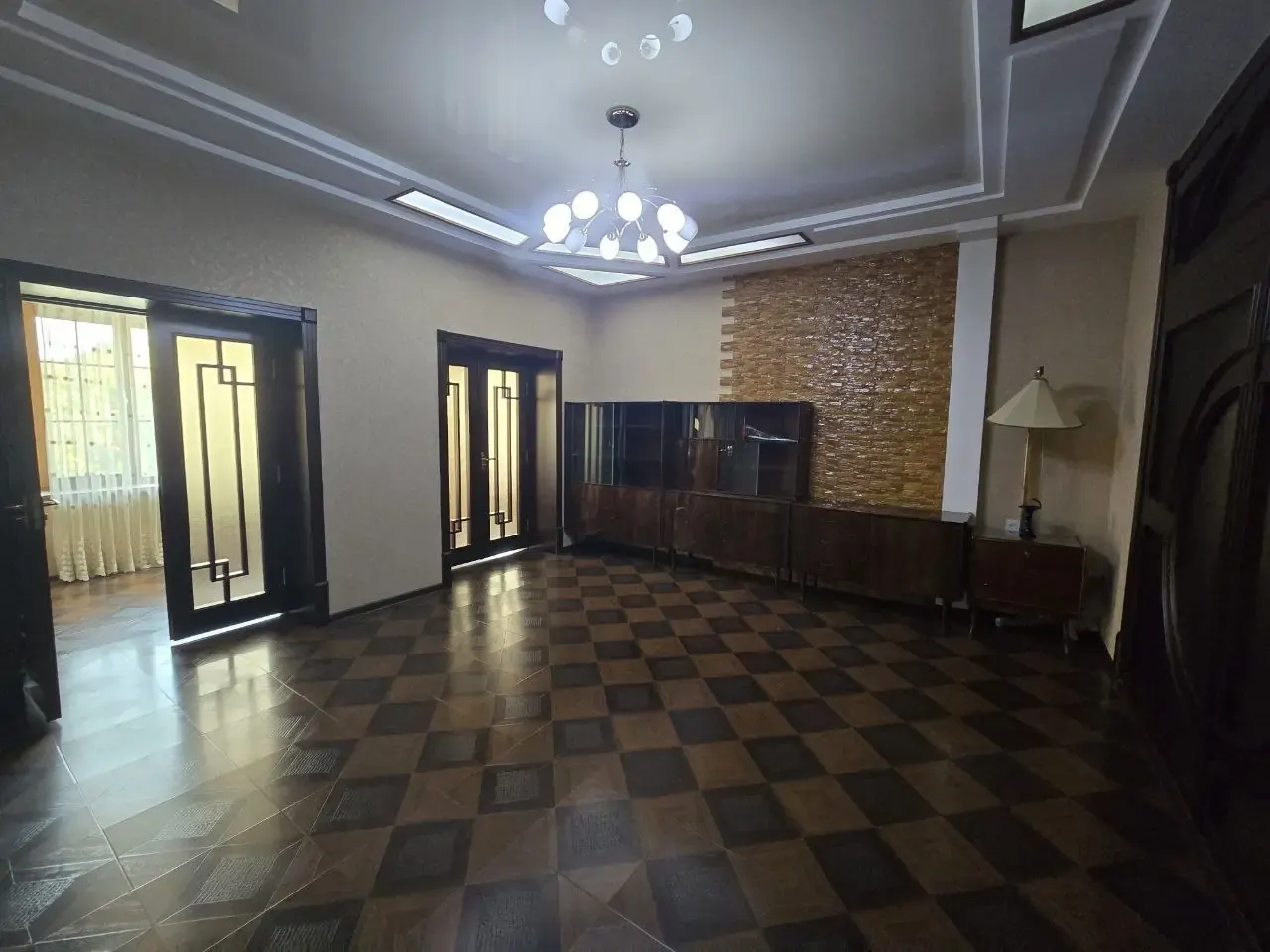 Сотилади 4 хонали квартира, 109 м², 4/5 қават — Наманган шаҳри