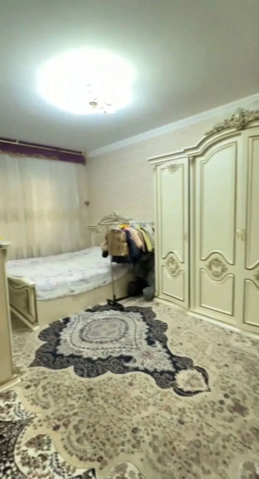 Сотилади 3 хонали квартира, 70 м², 1/5 қават — Учтепа тумани