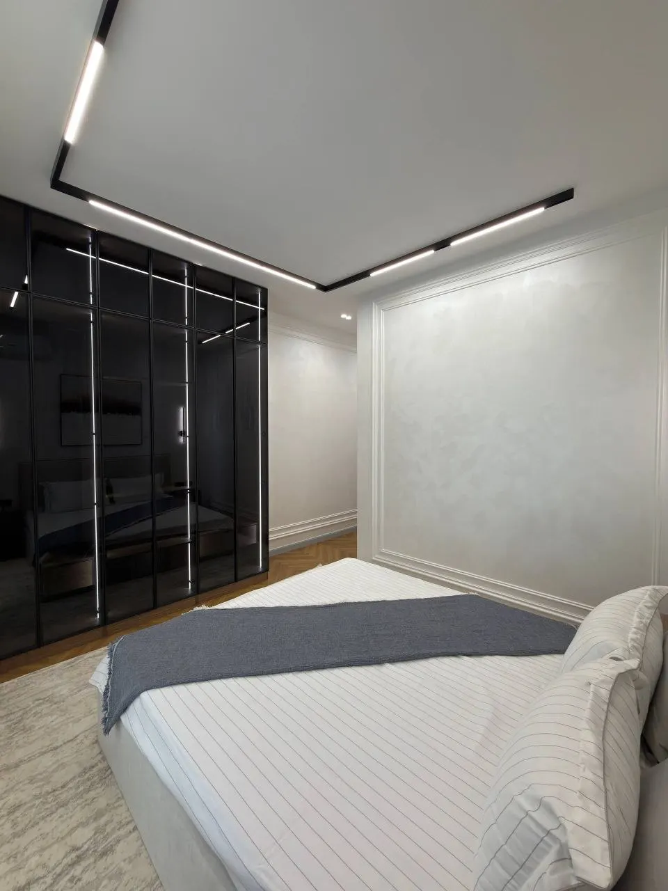 Сотилади 3 хонали квартира, 90 м², 2/8 қават — Мирзо Улуғбек тумани