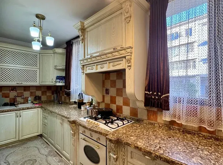 Sotiladi 4 xonali kvartira, 143 m², 1/4 qavat — Mirzo Ulugʻbek tumani