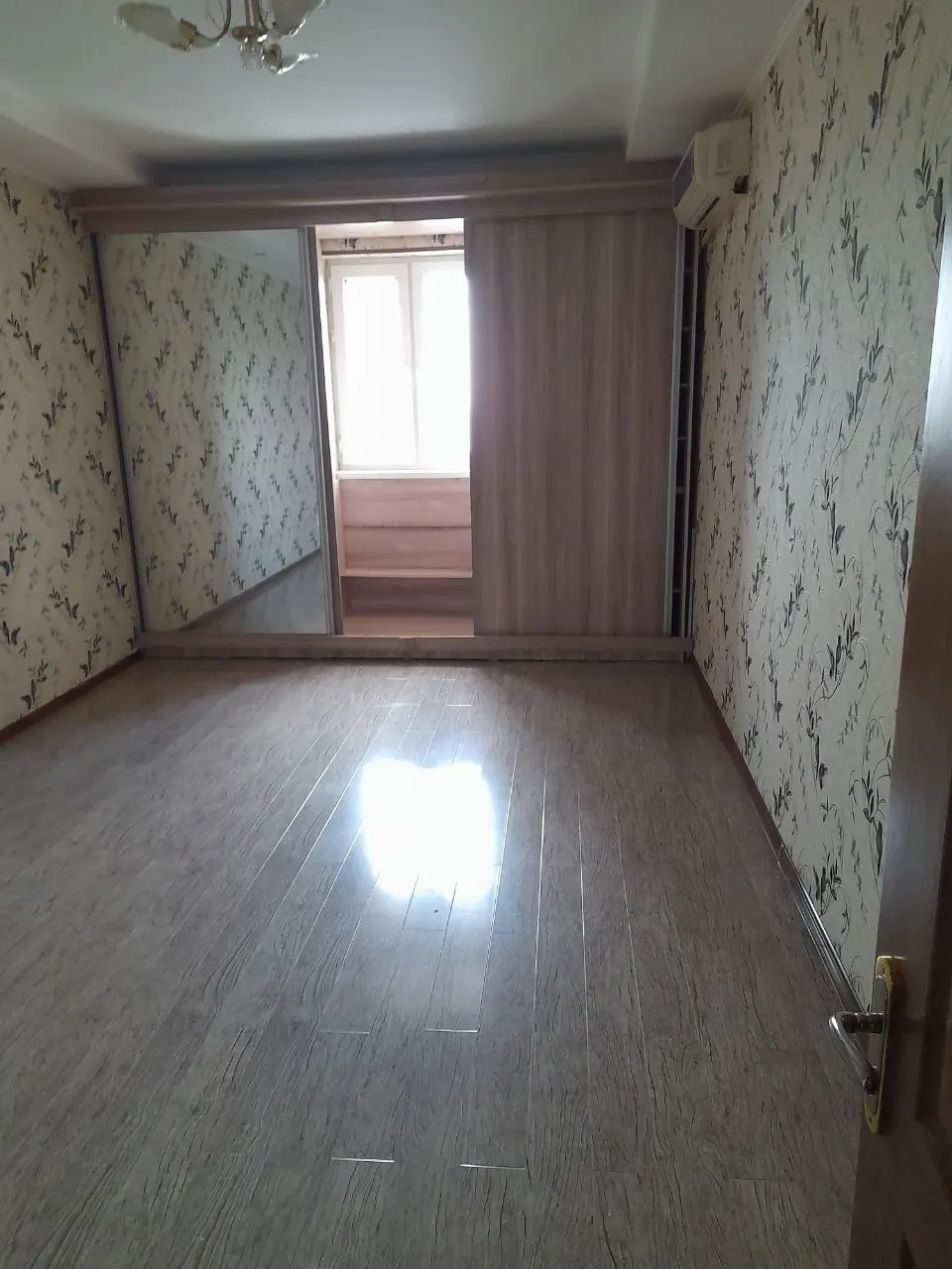 Продаётся 4-комнатная квартира, 102 м², 9/9 этаж — Яшнабадский район