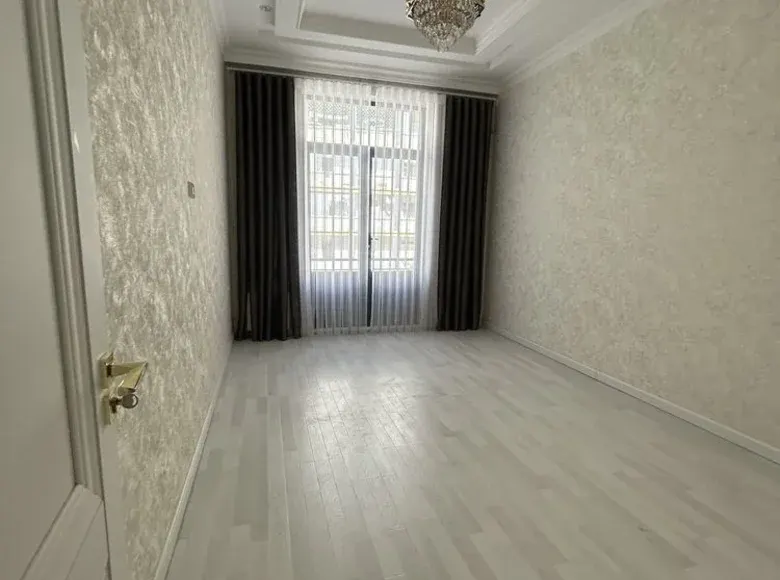Продаётся 3-комнатная квартира, 94 м², 4/6 этаж — Сергелийский район