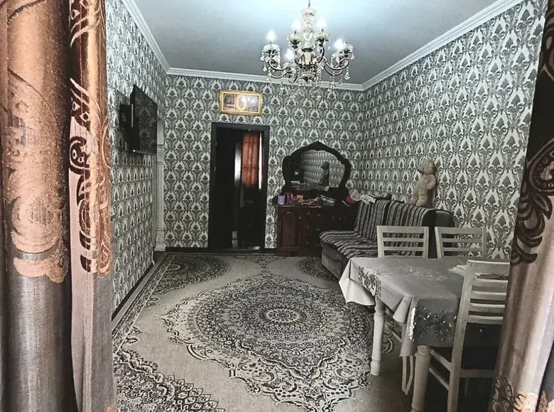 Продаётся 2-комнатная квартира, 50 м², 2/4 этаж — Мирзо-Улугбекский район