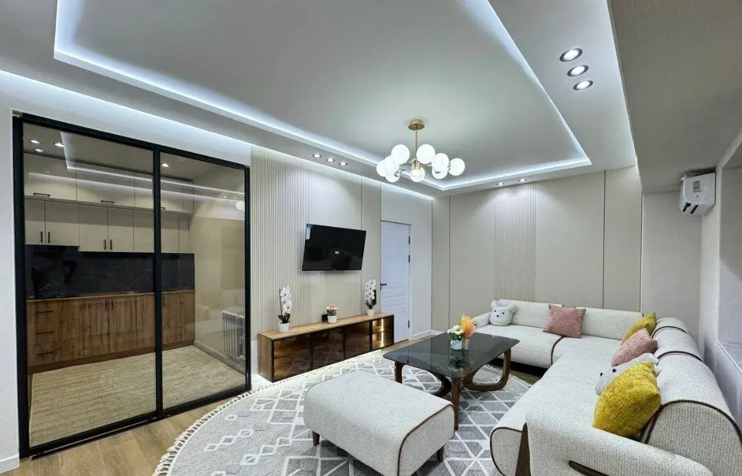 Sotiladi 2 xonali kvartira, 42 m², 2/4 qavat — Yunusobod tumani