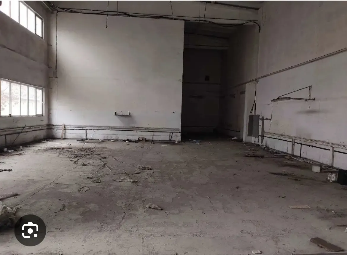 Sotiladi tijorat binosi, 870 m², 3/4 qavat — Uchtepa tumani