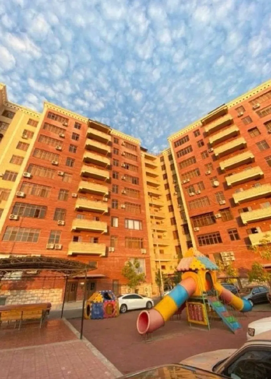 Продаётся 2-комнатная квартира, 80 м², 6/10 этаж — Юнусабадский район