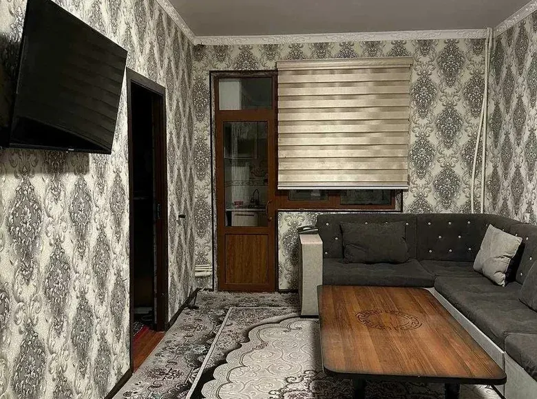 Продаётся 2-комнатная квартира, 50 м², 3/4 этаж — Чиланзарский район