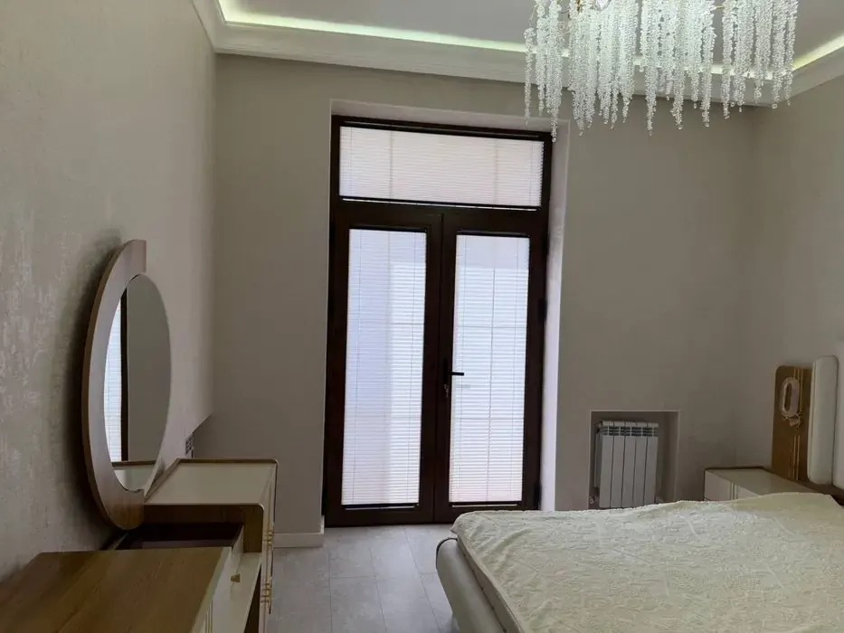 Ижарага берилади 3 хонали квартира, 90 м², 5/8 қават — Мирзо Улуғбек тумани