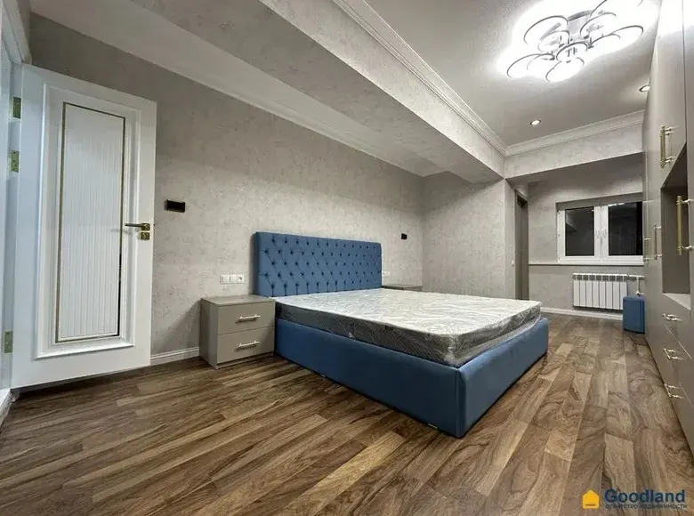 Сотилади 3 хонали квартира, 120 м², 8/10 қават — Тошкент шаҳри