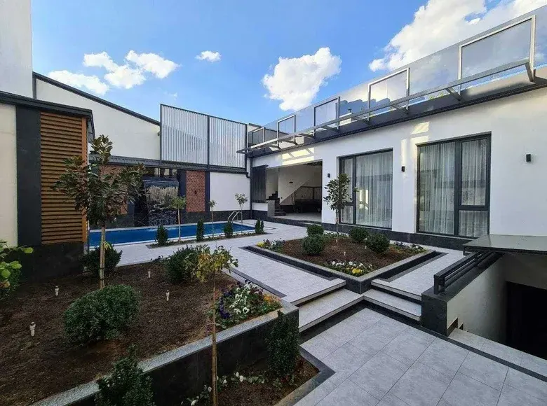 Продаётся 7-комнатный дом, 450 м², 1/3 этаж — Мирзо-Улугбекский район