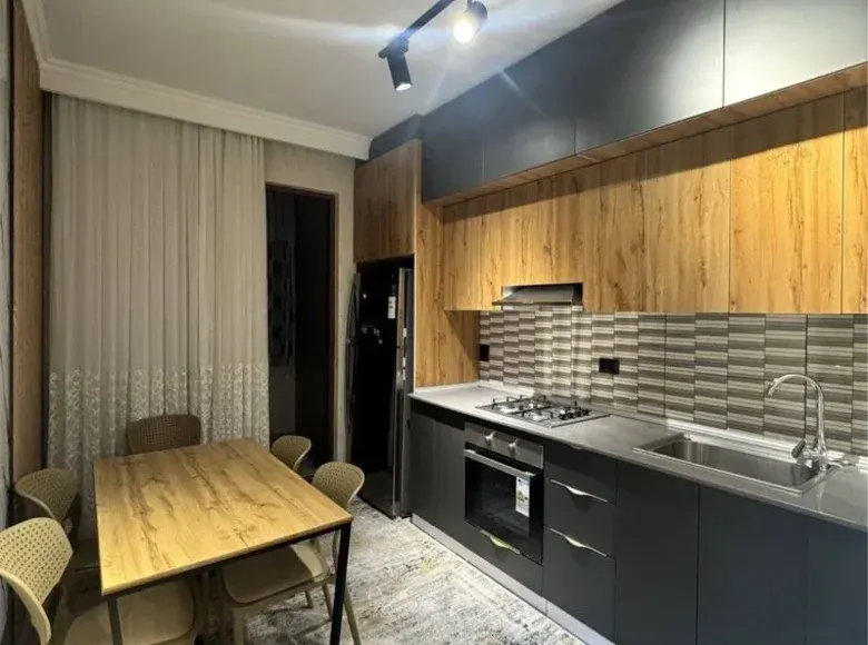 Сотилади 3 хонали квартира, 84 м², 1/9 қават — Чилонзор тумани