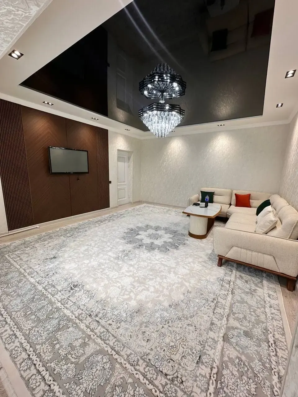 Sotiladi 2 xonali kvartira, 60 m², 6/9 qavat — Chilonzor tumani