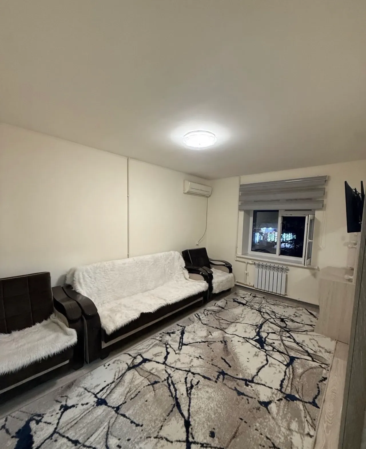Сдаётся 2-комнатная квартира, 60 м², 2/5 этаж — Чиланзарский район