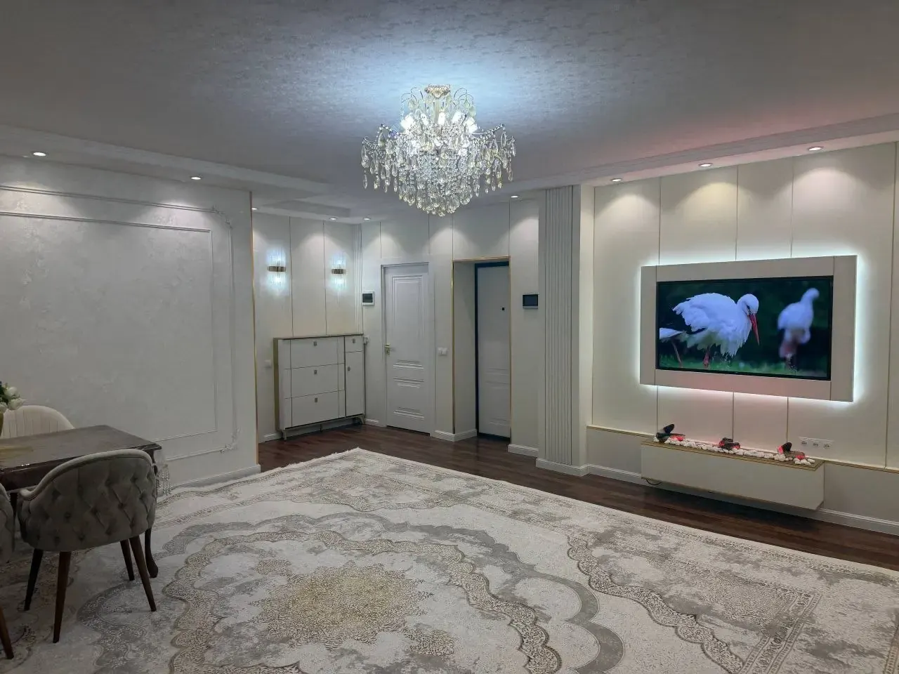 Сотилади 3 хонали квартира, 75 м², 2/4 қават — Мирзо Улуғбек тумани