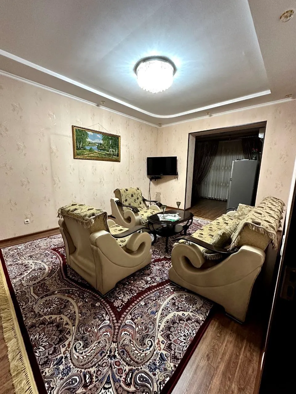 Сдаётся 3-комнатная квартира, 110 м², 4/7 этаж — Шайхантахурский район